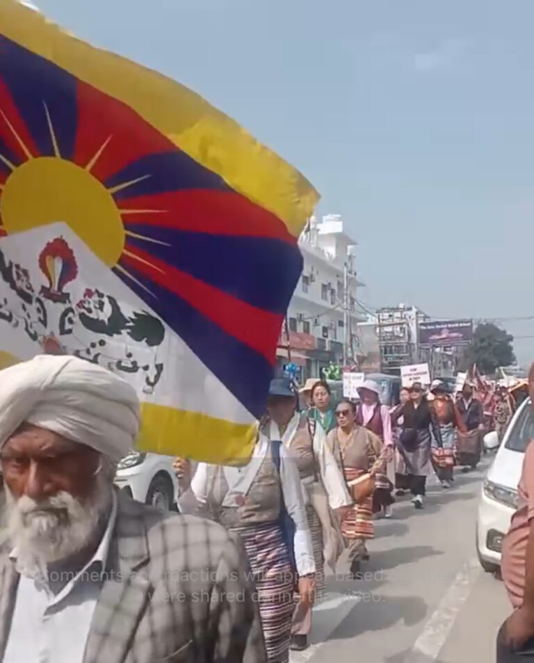 तिब्बती समुदाय ने पांवटा साहिब बाजार से निकाला शांतिपूर्ण जुलूस