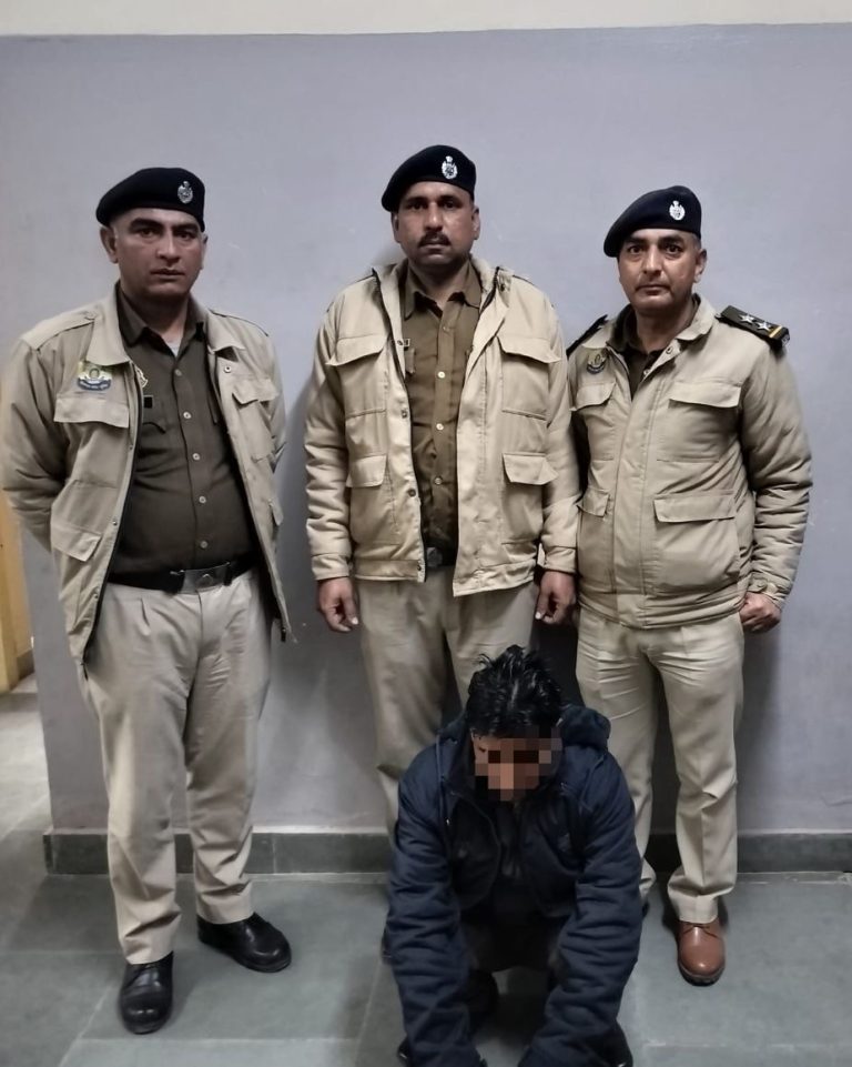 उप मंडल पांवटा साहिब में पुलिस की सख्त कार्रवाई, नशा व अवैध गतिविधियों पर कसा शिकंजा