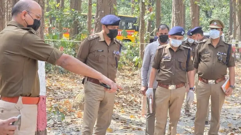 जंगल में मिला महिला का सड़ा-गला शव, चार-पांच दिन पुराना होने की आशंका